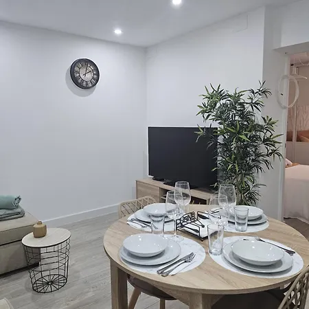 Nunez De Guzman By Aroom Vut-le-1629 Apartment *