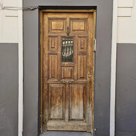 Nunez De Guzman By Aroom Vut-le-1629 Apartment